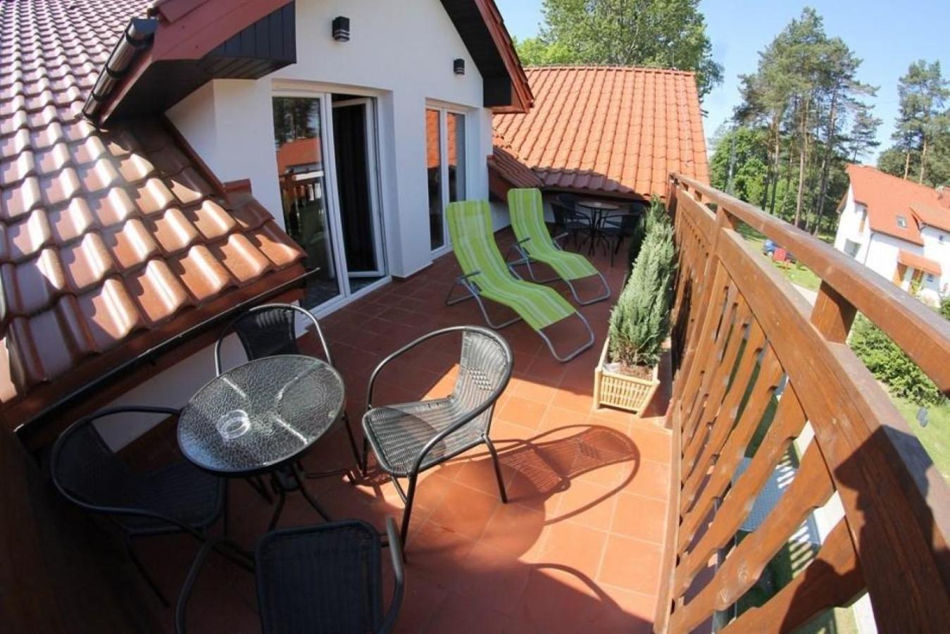 Osrodek Nad Jeziorem - Radew Rosnowo Exterior photo